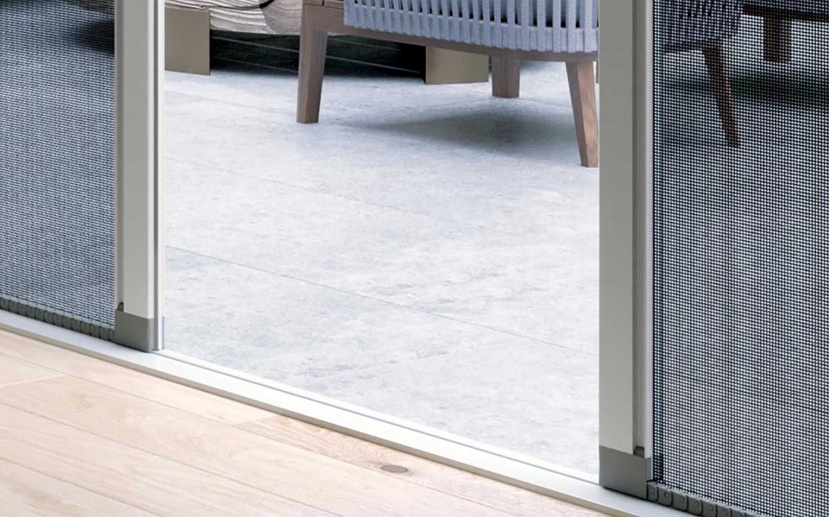 Zanzariere verticali e orizzontali per finestre e porte